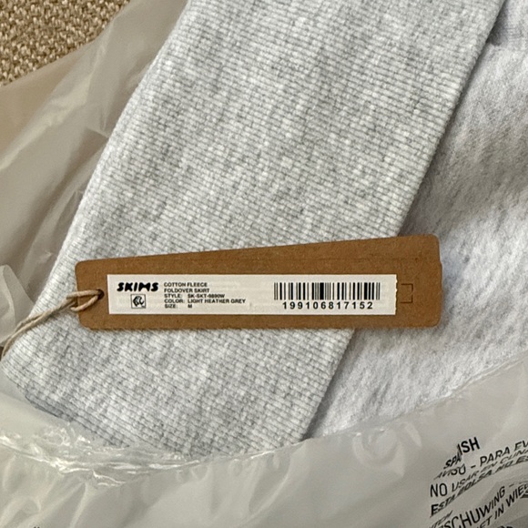 SKIMS Foldover Mini Skirt in Light Heather Grey, size M - Picture 4 of 4